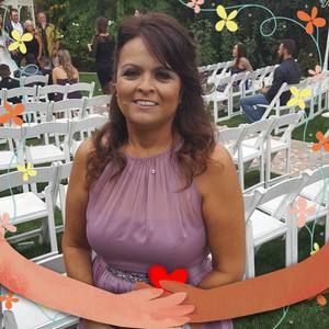 Meet your Posher, Myra